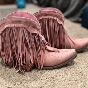 Pink fringe lane boots! Spitfire size 9 pink cowboy boots. Lightly worn.